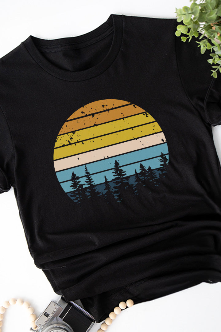 Retro Sunset AroAce Tee